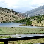 Otel Limni