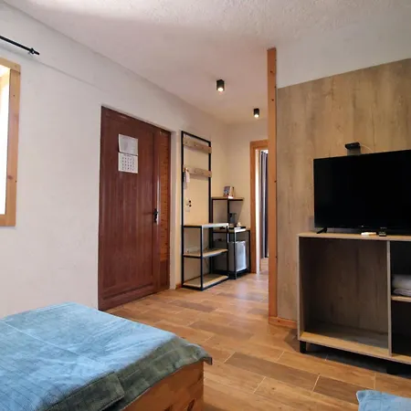 Hotel Limni Ksamil