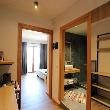Hotel Limni