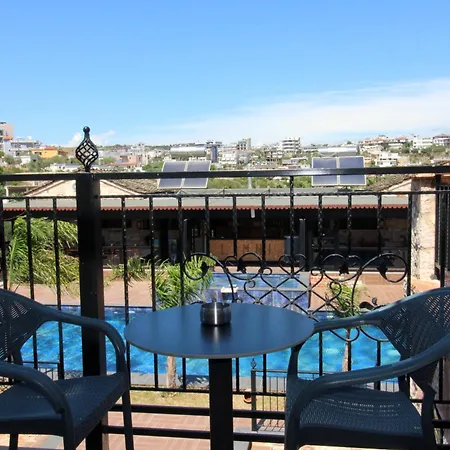 Hotel Limni 4*