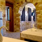 Limni Hotel