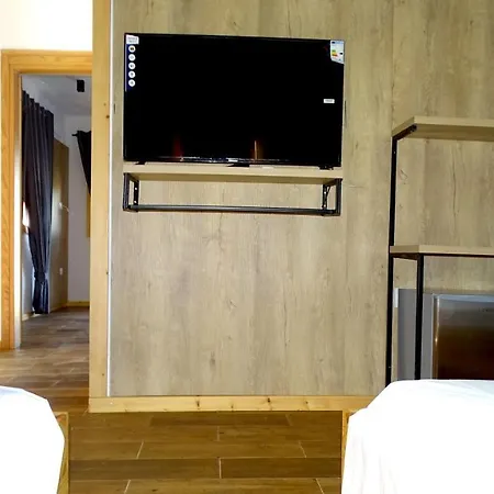 Отель Limni 4*