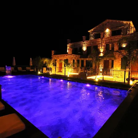 Limni Hotel